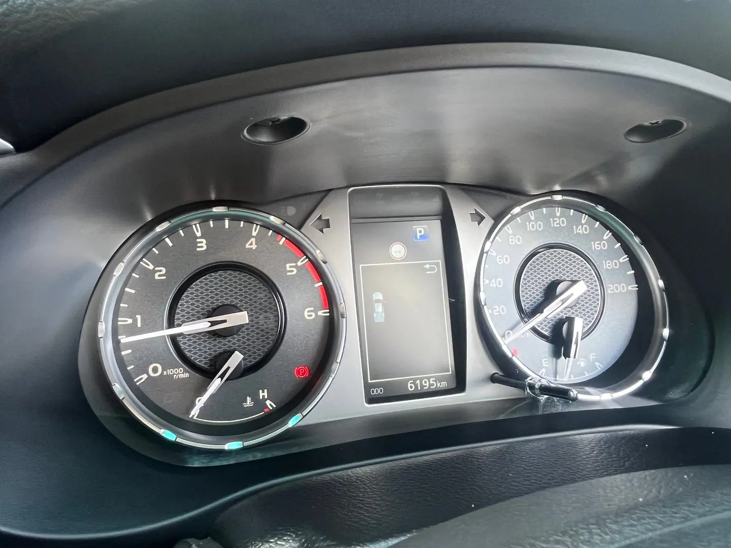 2024 Toyota Hilux Gallery Image 19