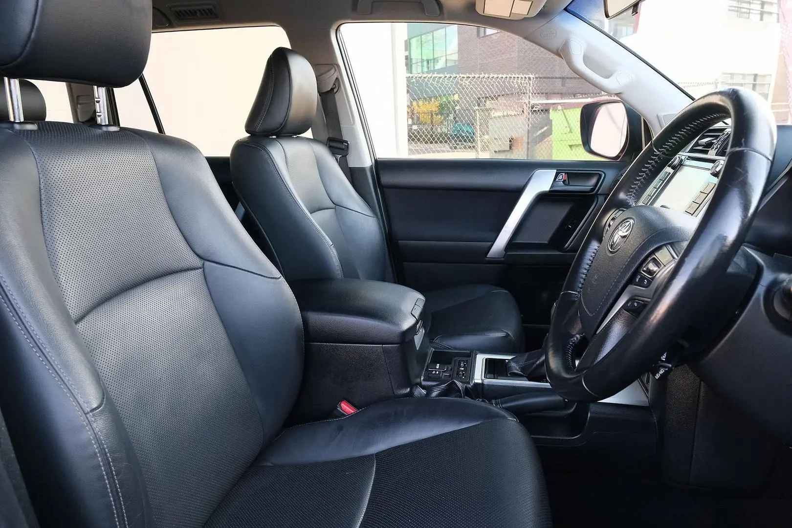 2019 Toyota Landcruiser Prado Gallery Image 14