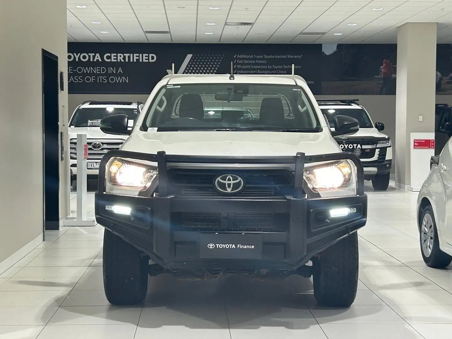 2020 Toyota Hilux Gallery Image 4