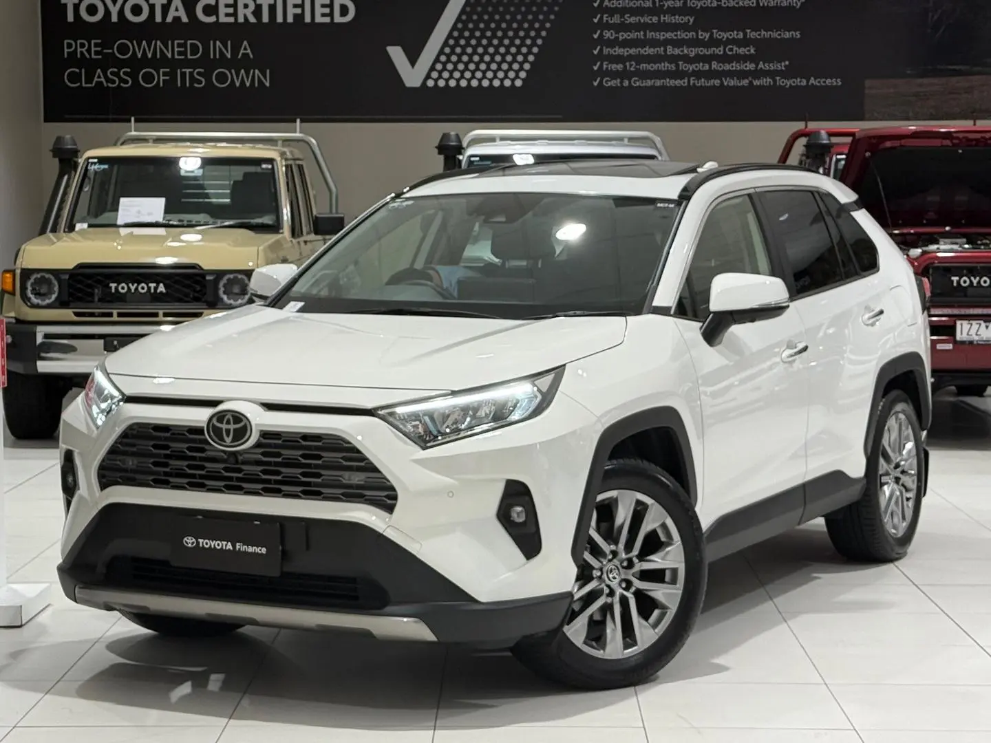 2023 Toyota Rav4 Gallery Image 5