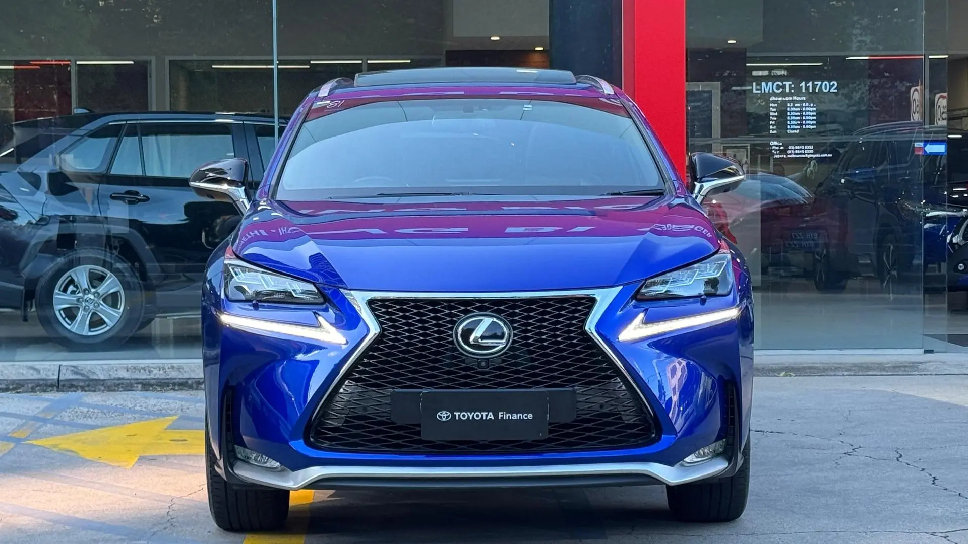 2017 Lexus NX Gallery Image 11