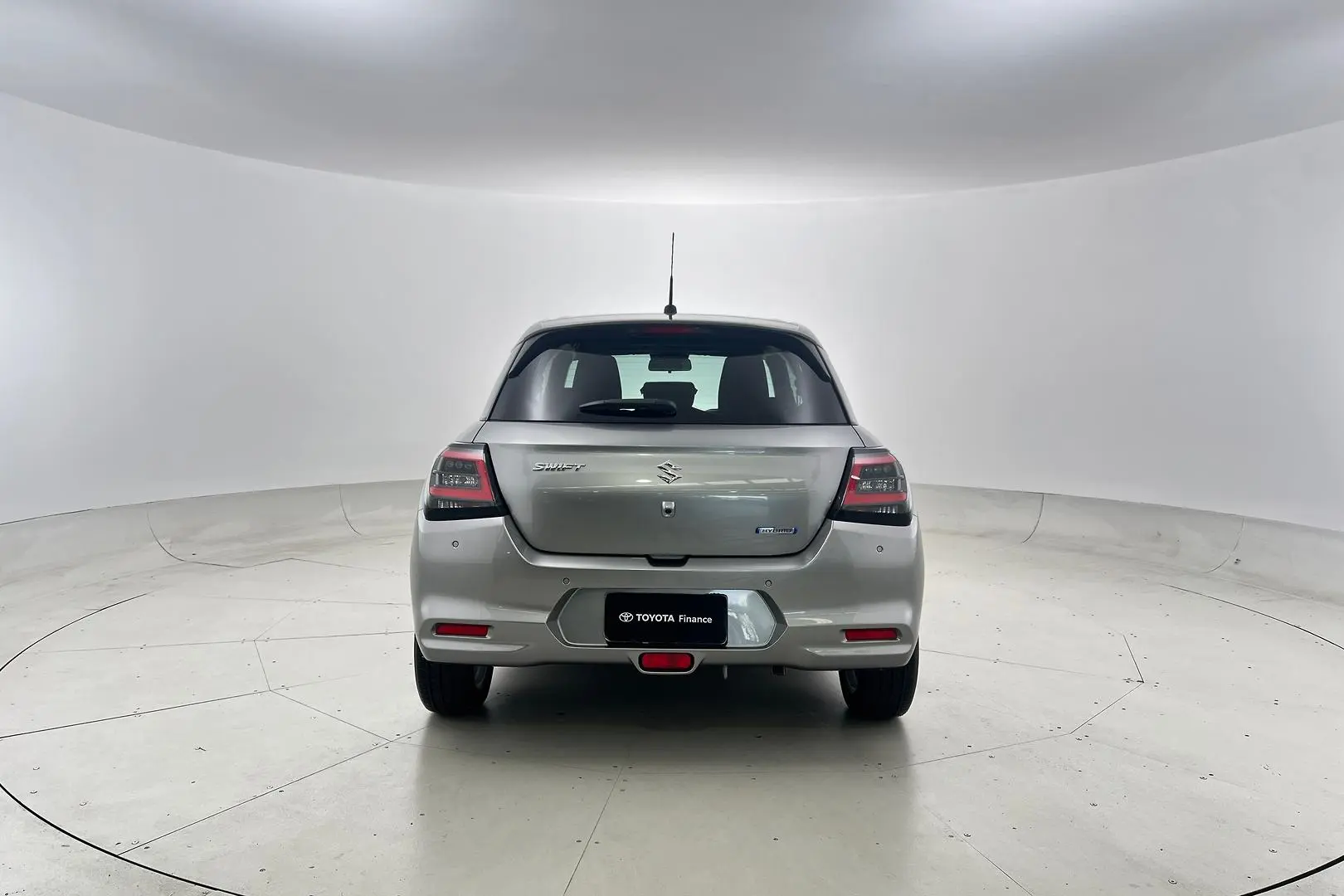2024 Suzuki Swift Gallery Image 6