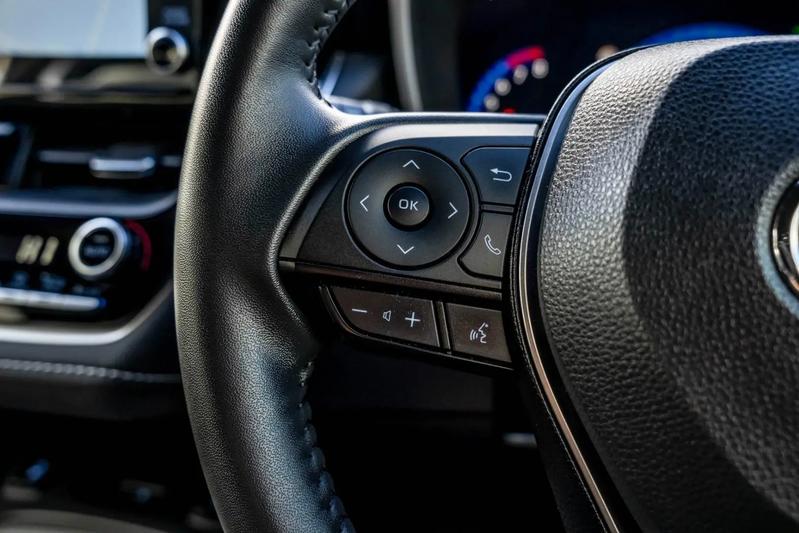 2021 Toyota Corolla Gallery Image 12
