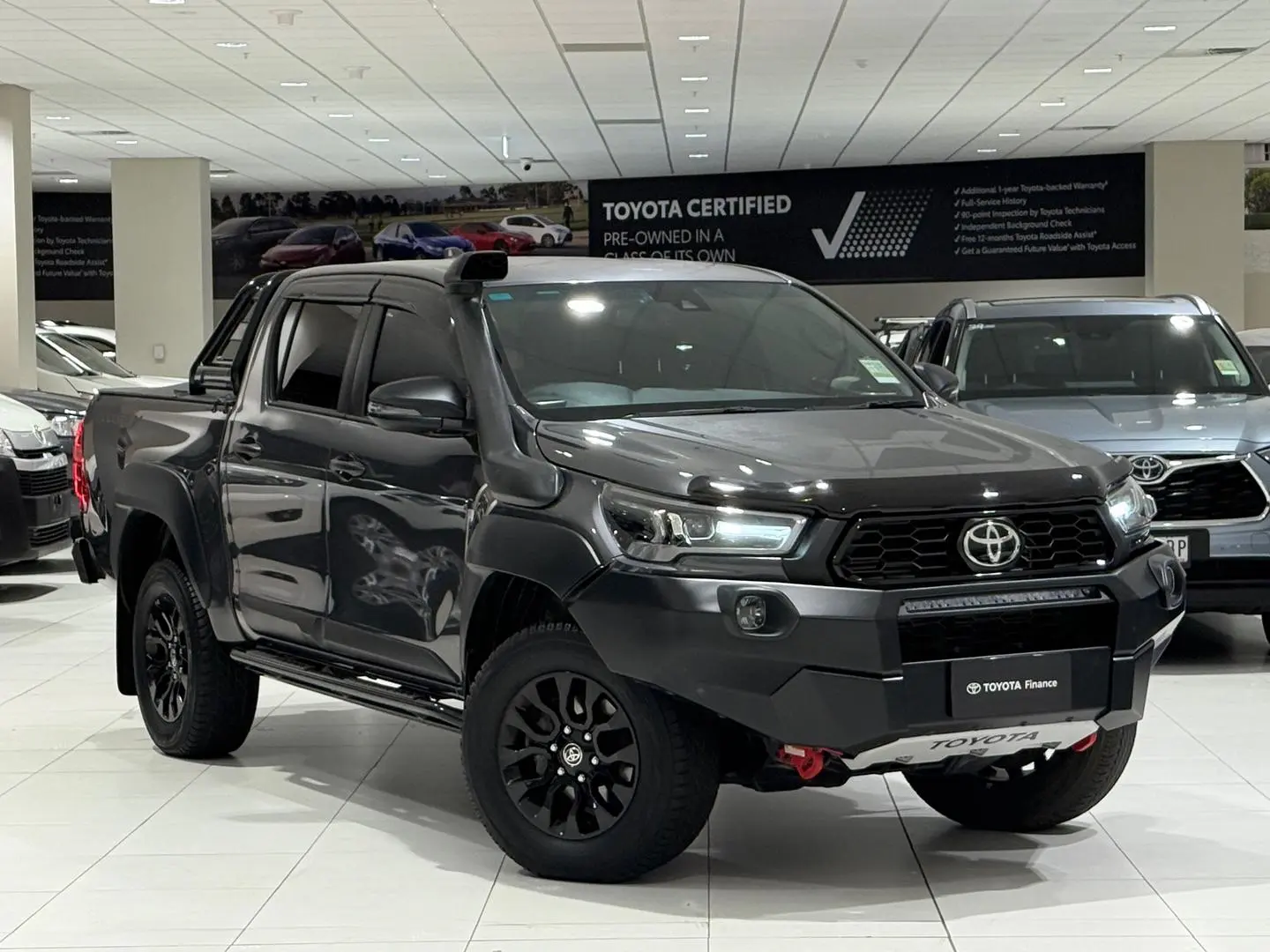 2022 Toyota Hilux Gallery Image 1