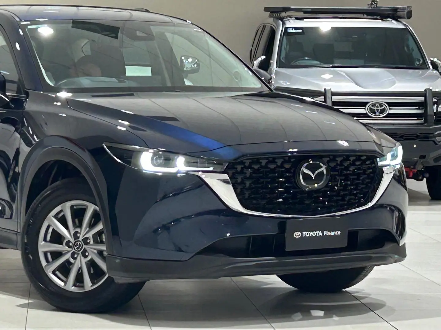 2023 Mazda CX-5 Gallery Image 3