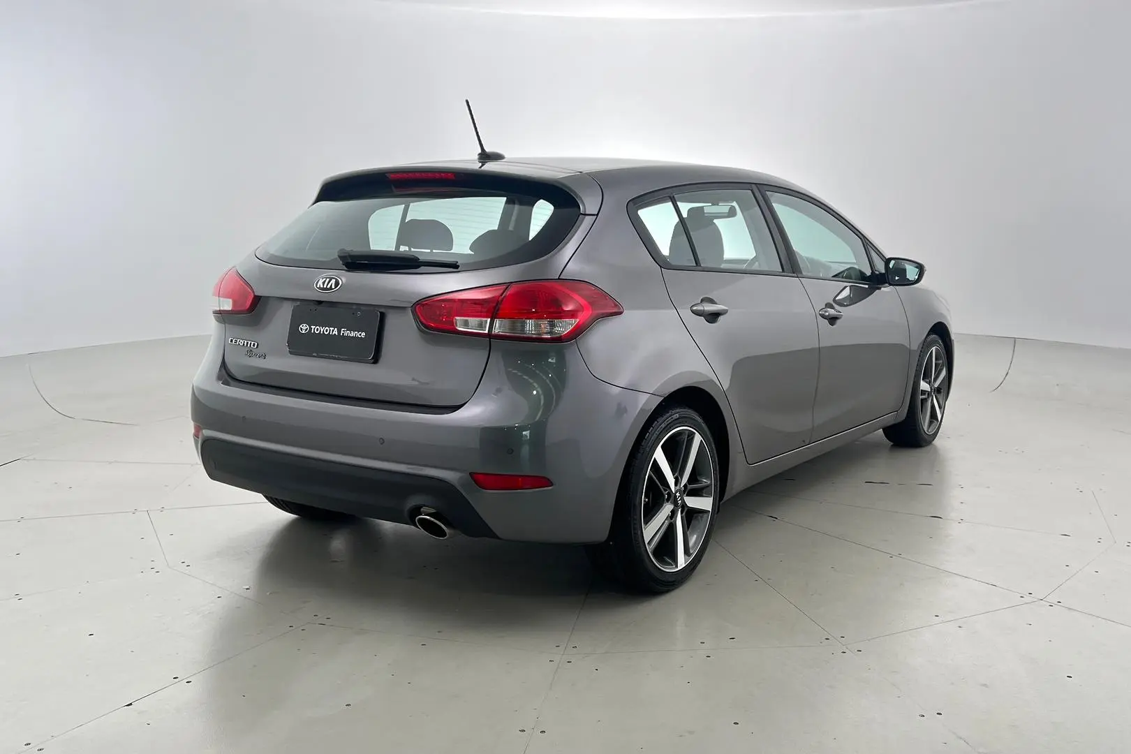 2017 Kia Cerato Gallery Image 4