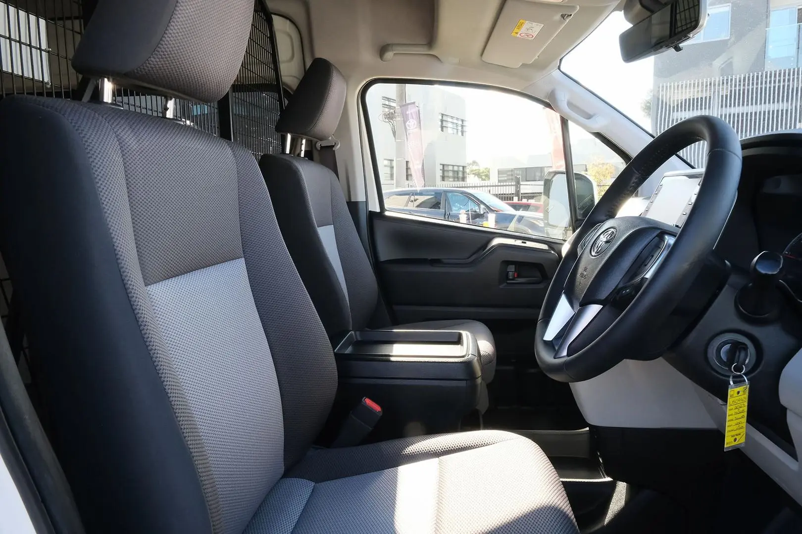 2023 Toyota Hiace Gallery Image 18