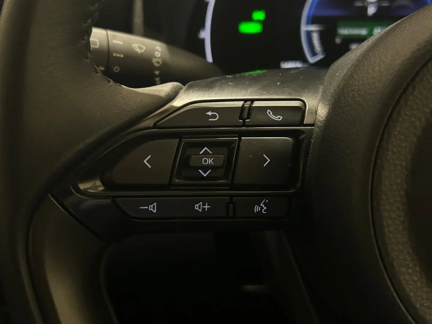 2024 Toyota Yaris Cross Gallery Image 18