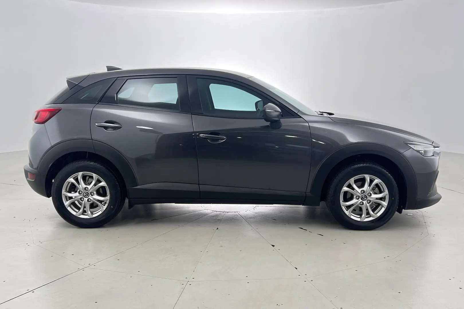 2021 Mazda CX-3 Gallery Image 5