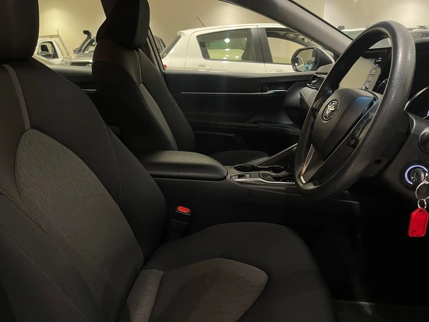 2024 Toyota Camry Gallery Image 11