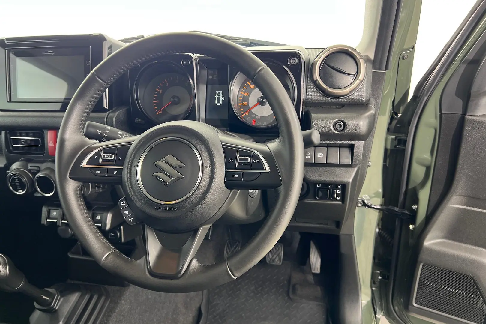 2023 Suzuki Jimny Gallery Image 15