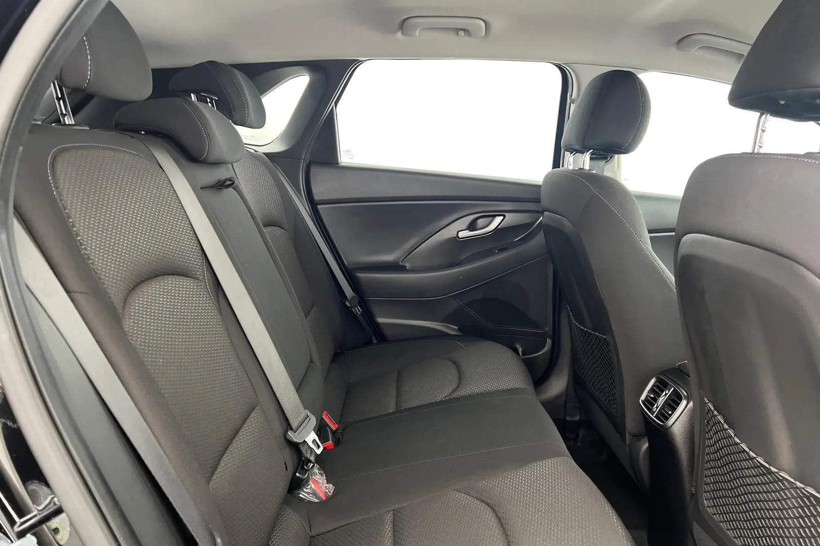 2021 Hyundai i30 Gallery Image 19