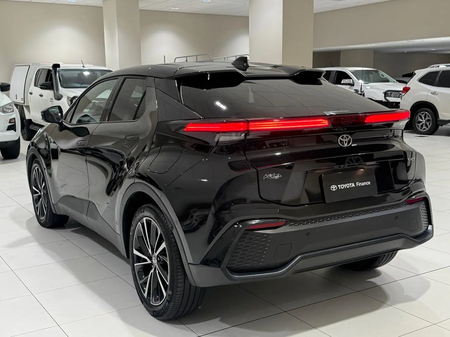 2024 Toyota C-HR Gallery Image 8