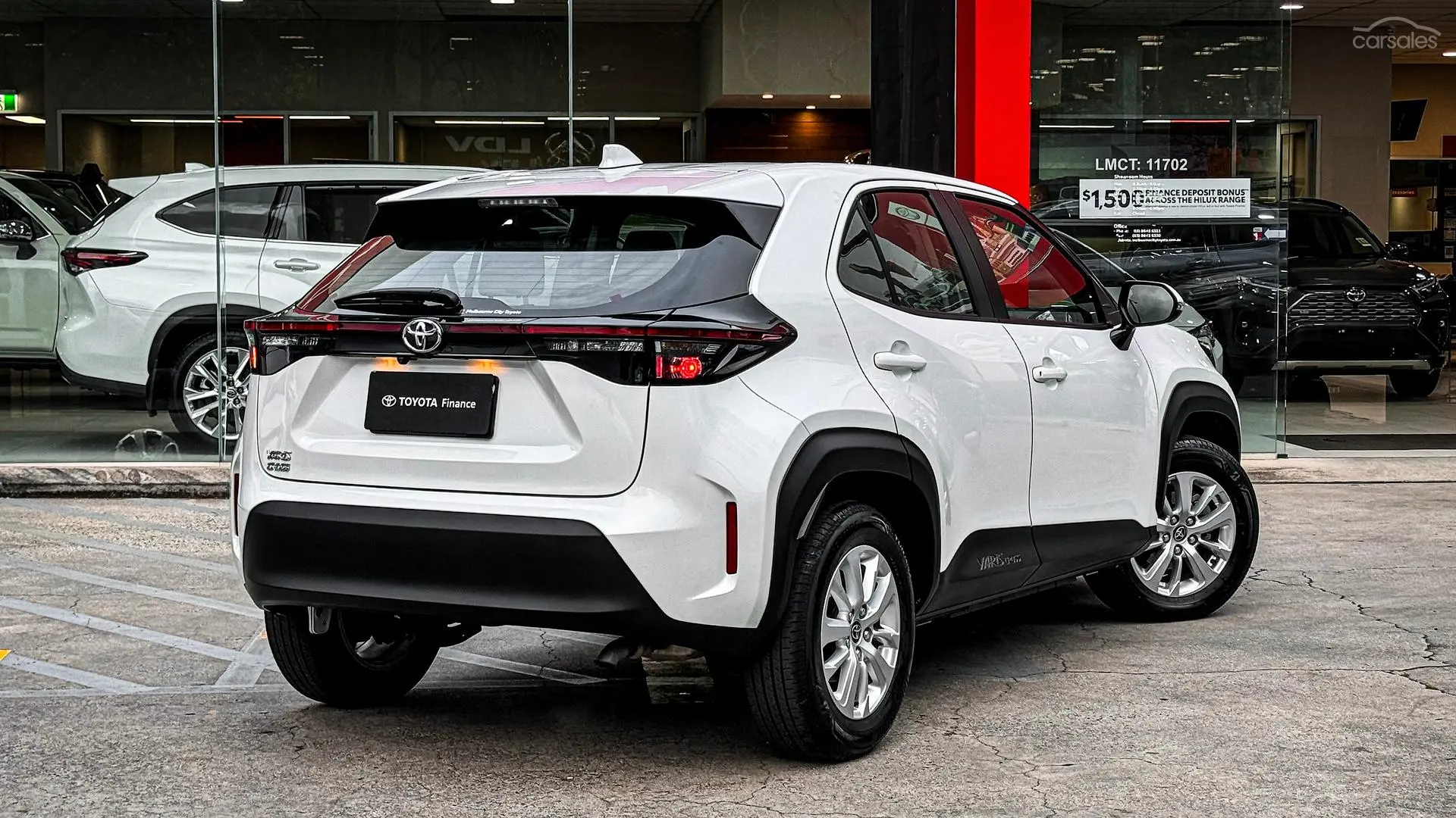 2023 Toyota Yaris Cross Image 6