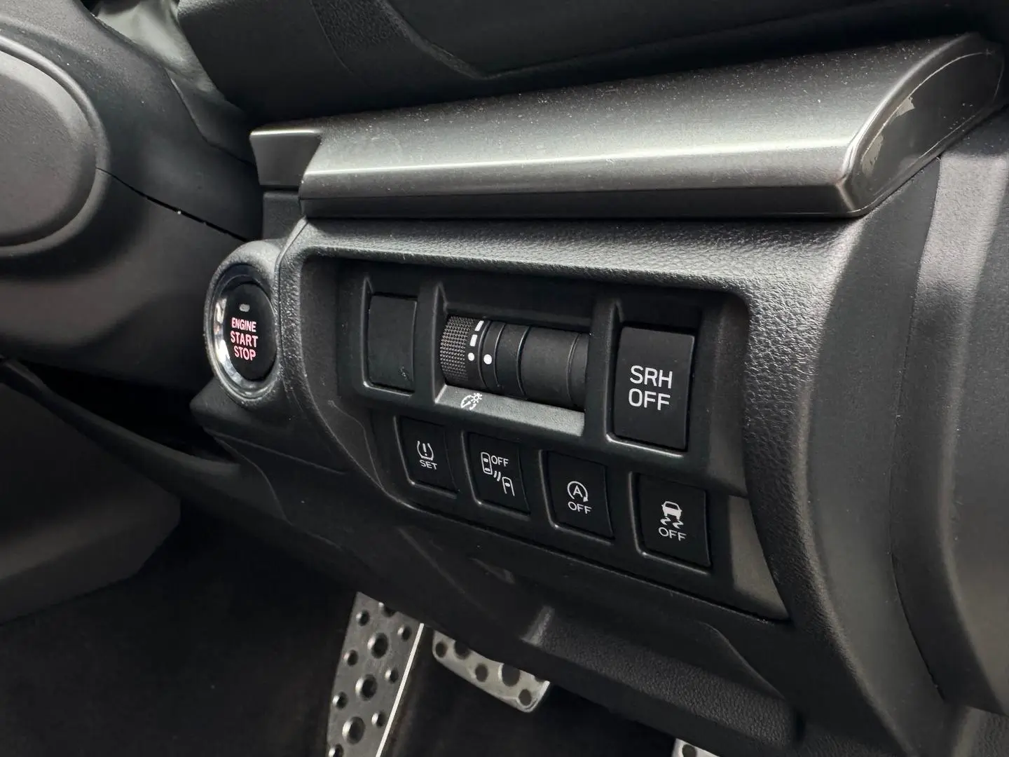 2017 Subaru XV Gallery Image 16