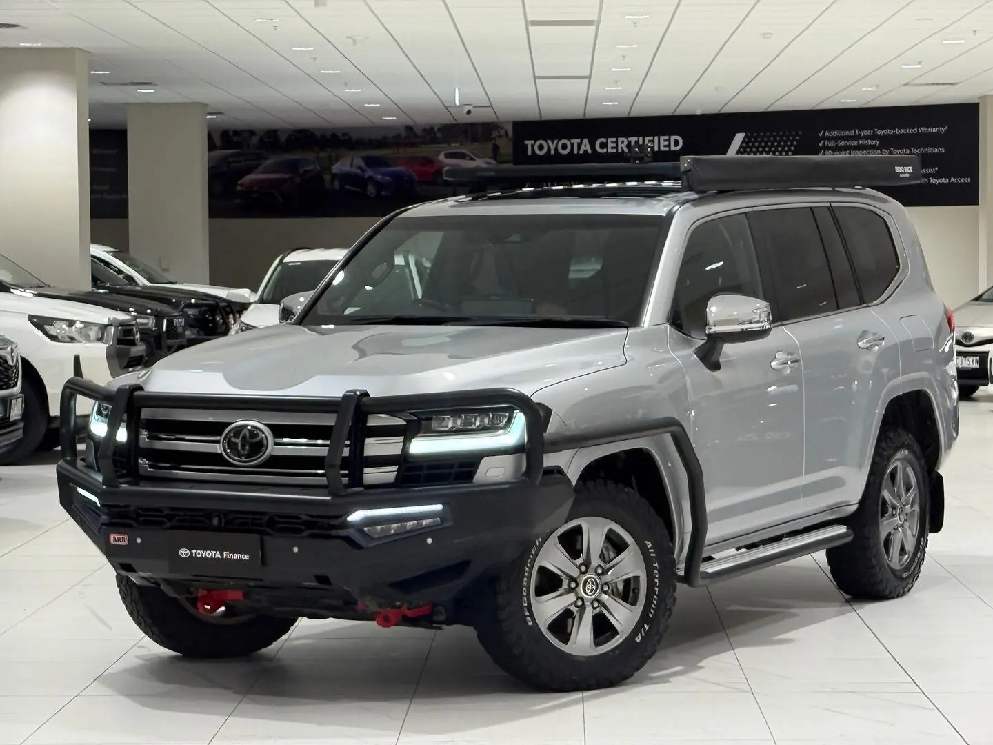 2022 Toyota Landcruiser Gallery Image 5