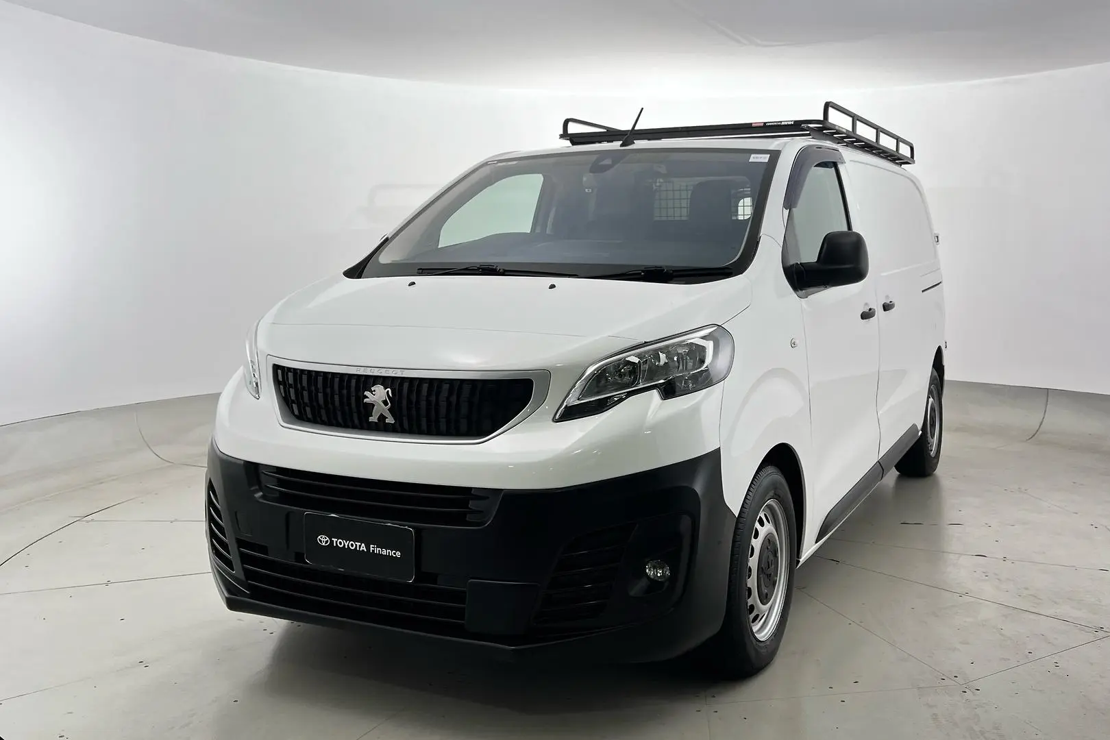 2020 Peugeot Expert Gallery Image 10