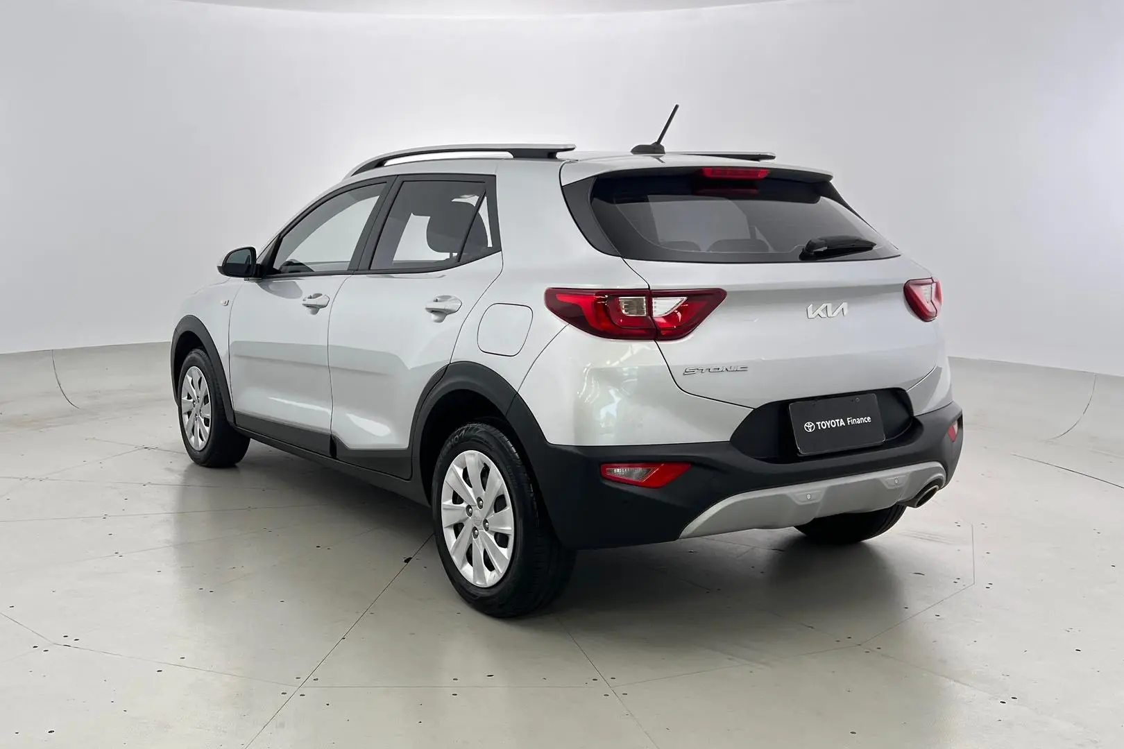 2023 Kia Stonic Gallery Image 8