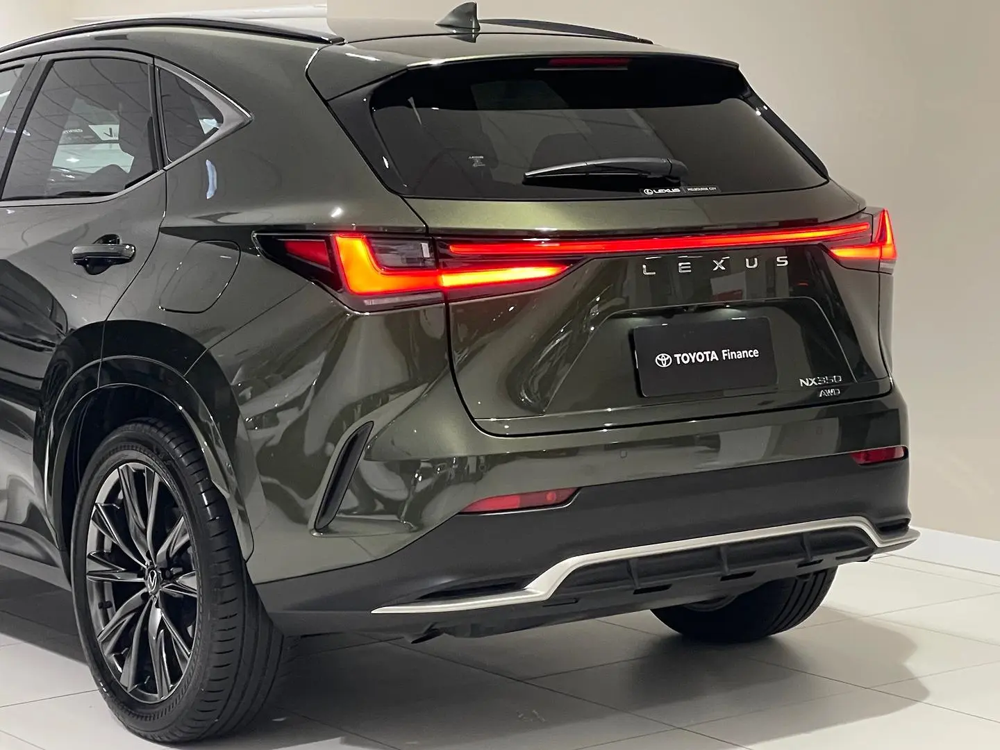 2023 Lexus Nx Gallery Image 9