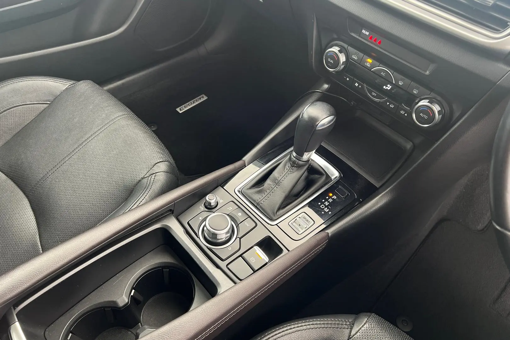2017 Mazda 3 Gallery Image 16