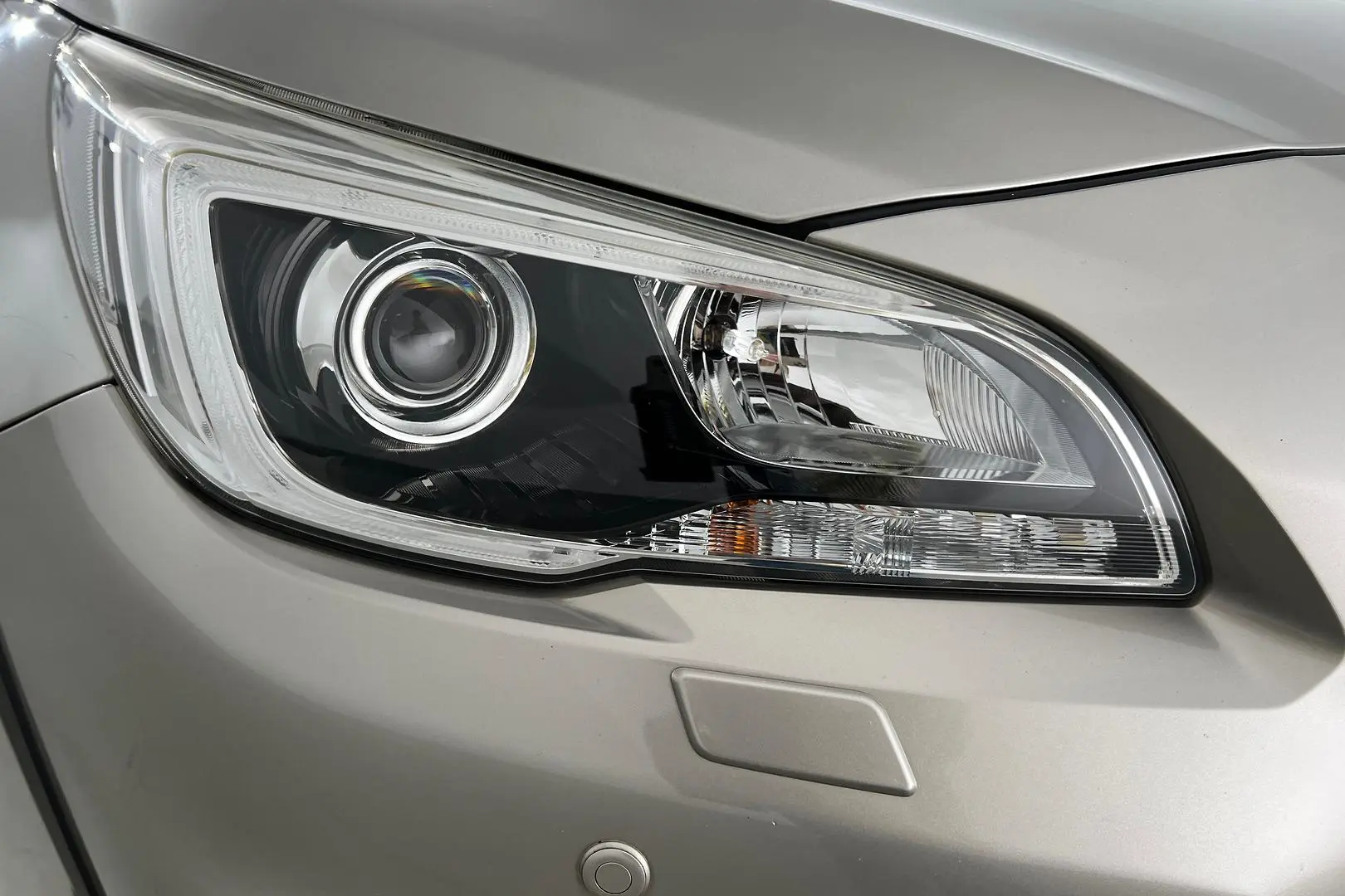 2015 Subaru Outback Gallery Image 2