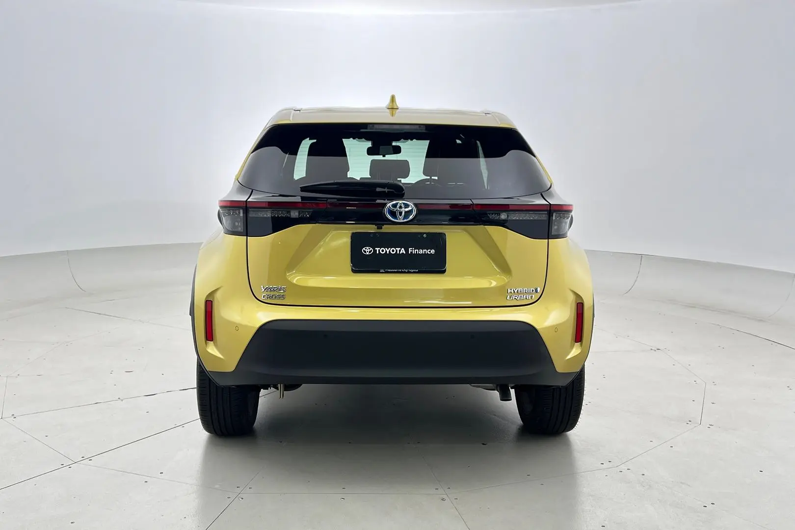 2022 Toyota Yaris Cross Gallery Image 6