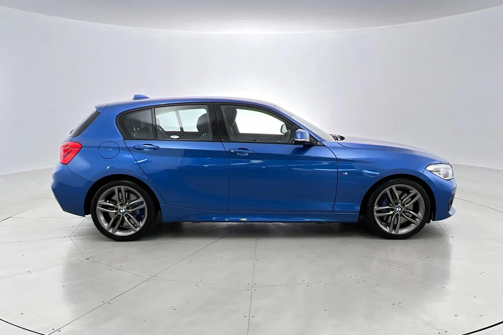 2018 BMW 1 Series Image 4