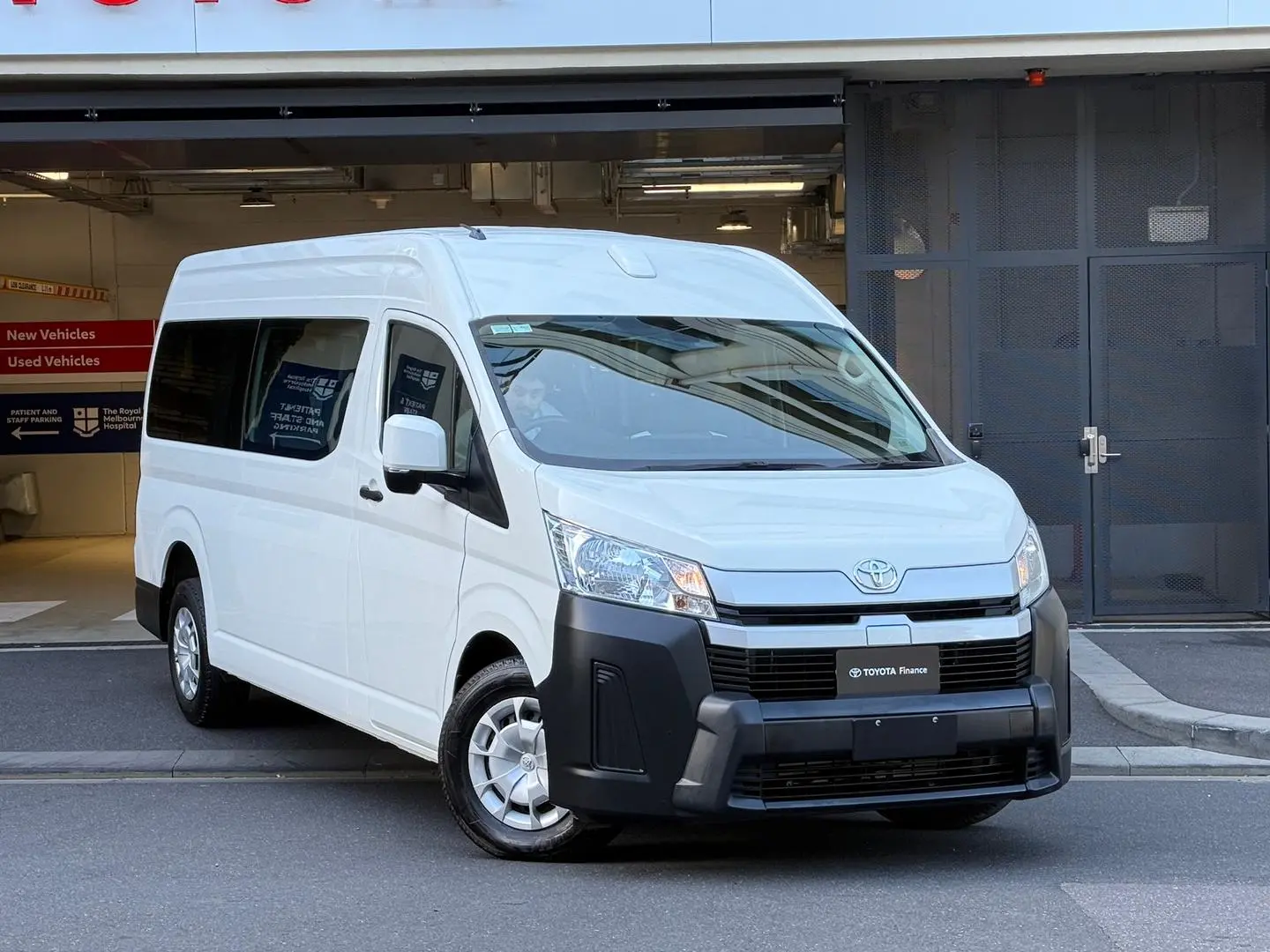2021 Toyota Hiace Gallery Image 1