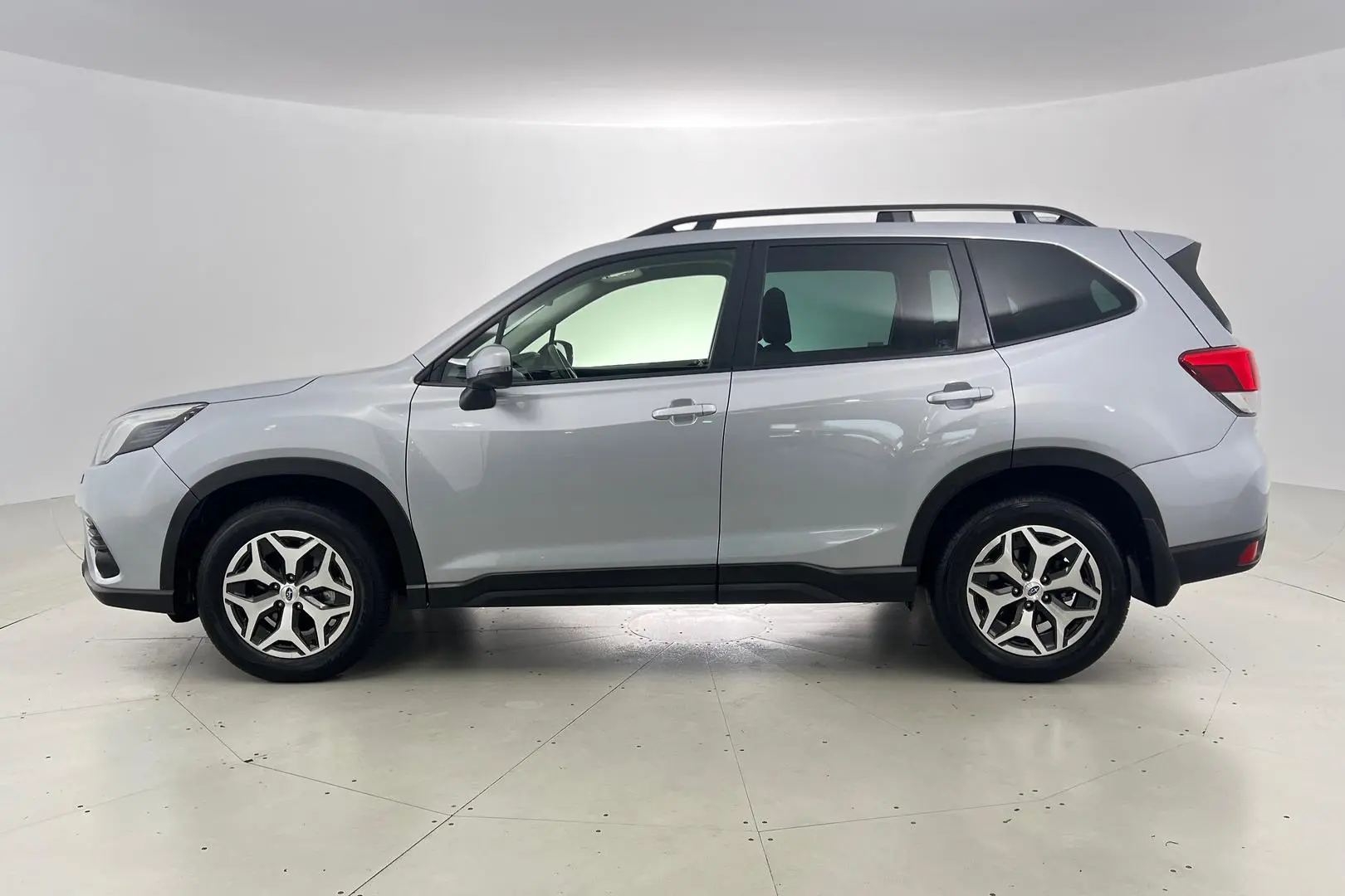 2023 Subaru Forester Gallery Image 7