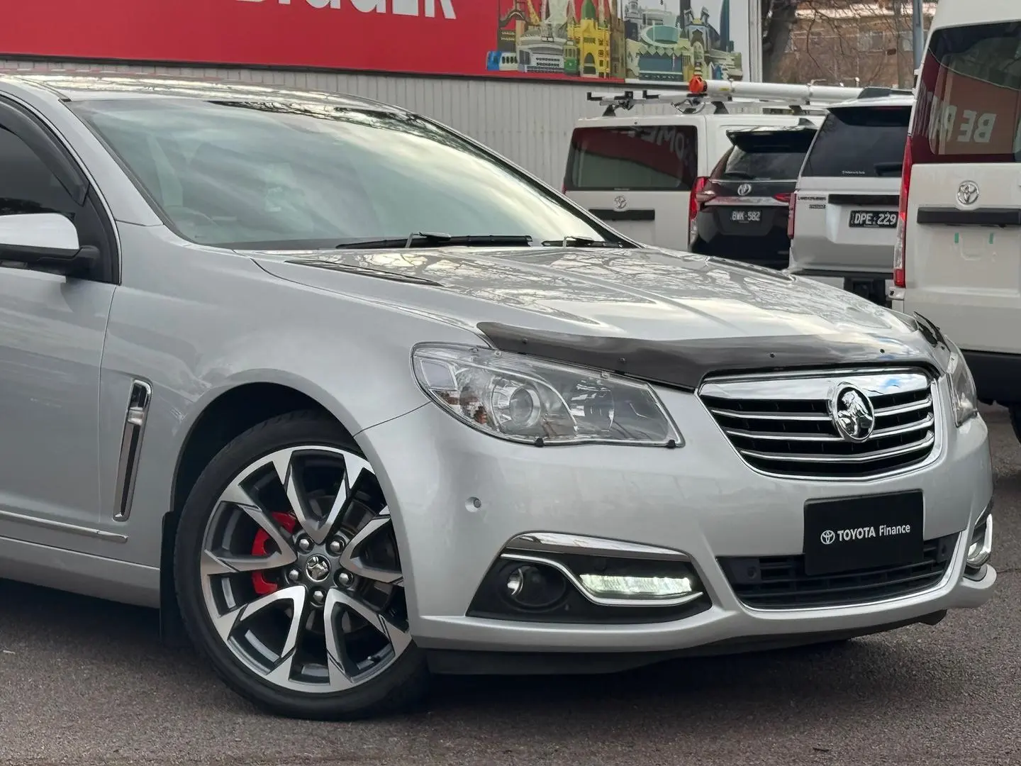 2016 Holden Calais Gallery Image 2