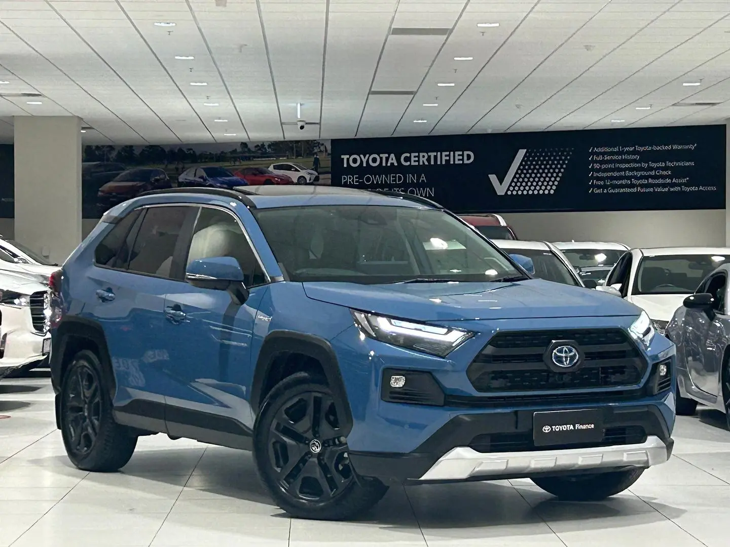 2024 Toyota RAV4 Gallery Image 1