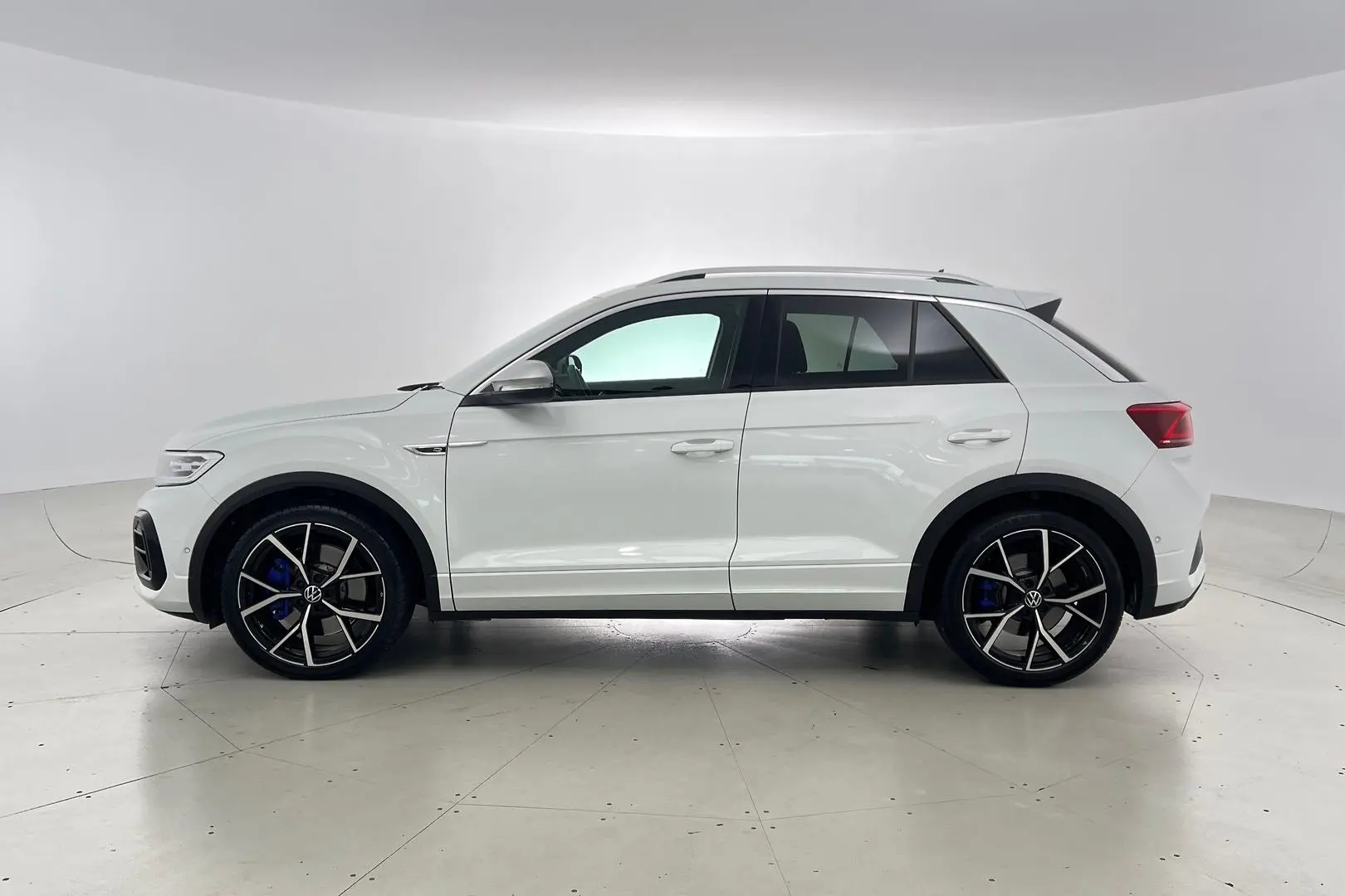 2022 Volkswagen T-Roc Gallery Image 8