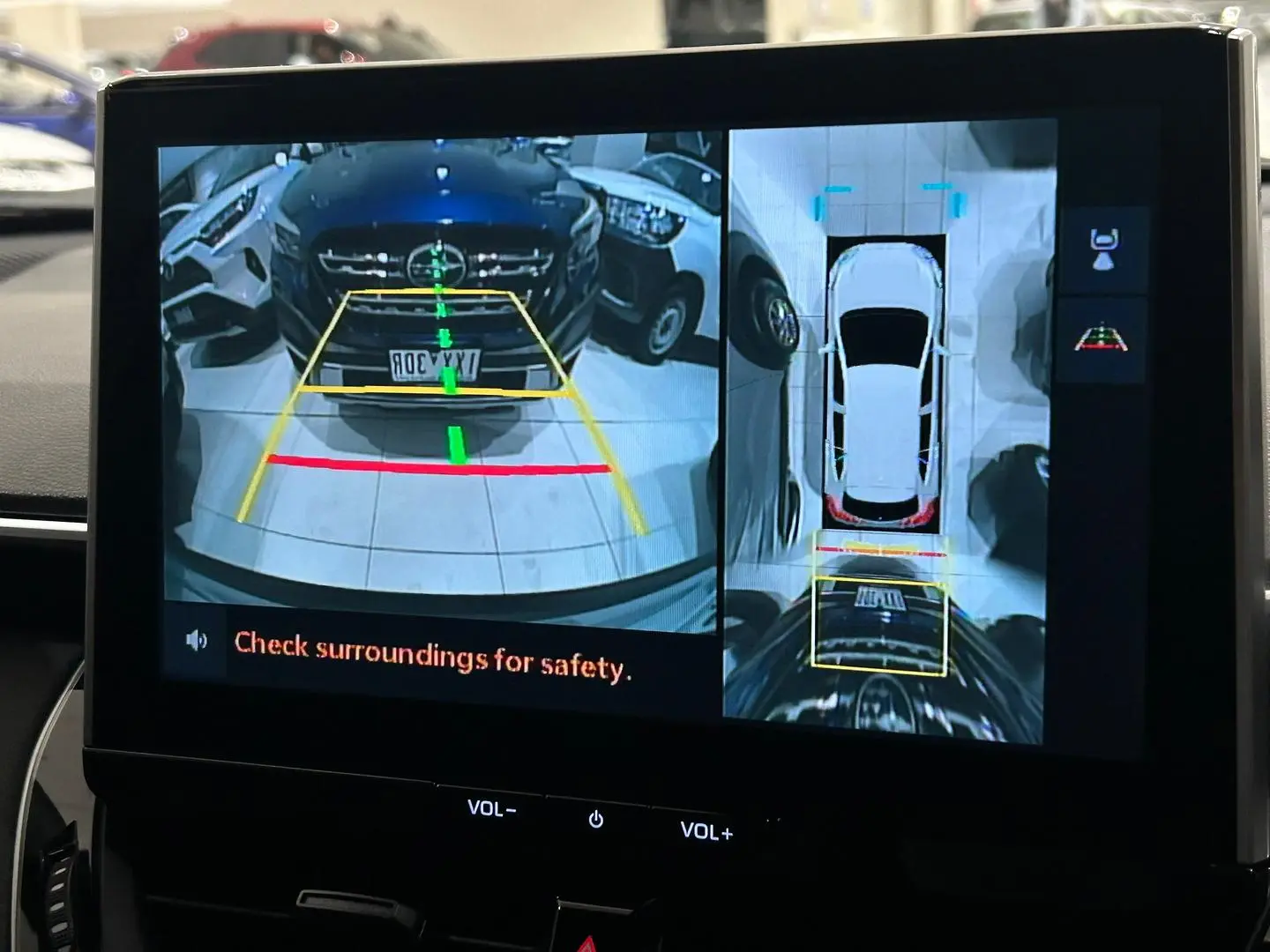 2022 Toyota Corolla Cross Gallery Image 15