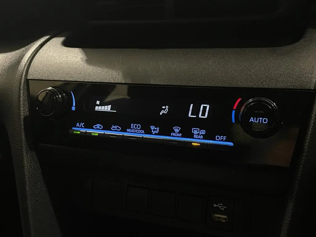 2023 Toyota Yaris Cross Gallery Image 20