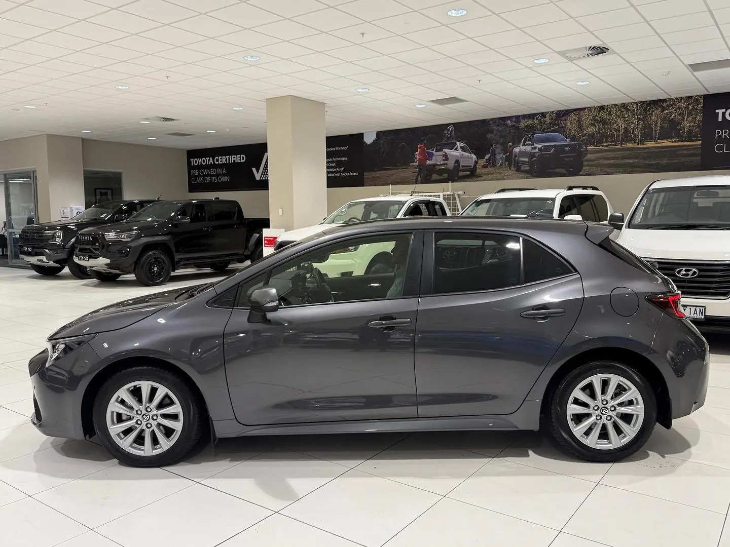 2024 Toyota Corolla Gallery Image 6