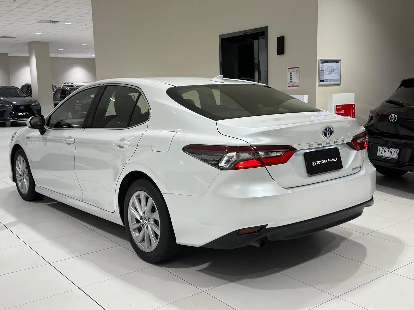2021 Toyota Camry Gallery Image 7