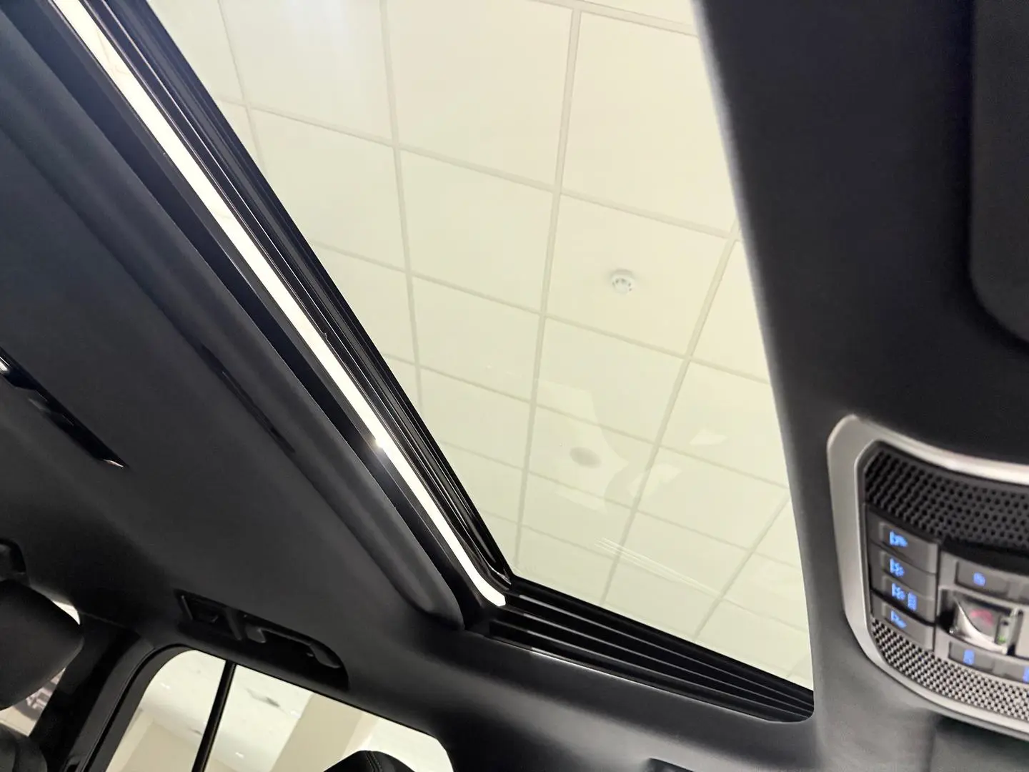 2024 Toyota Landcruiser Gallery Image 23