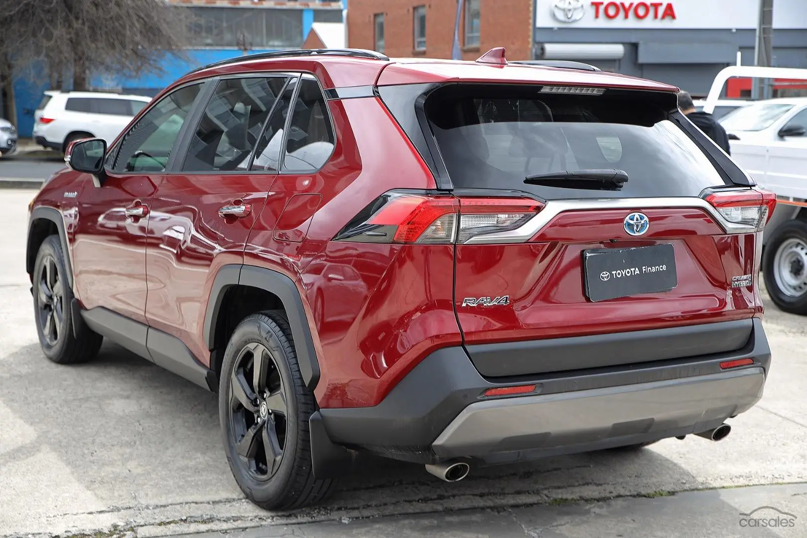 2020 Toyota RAV4 Image 2