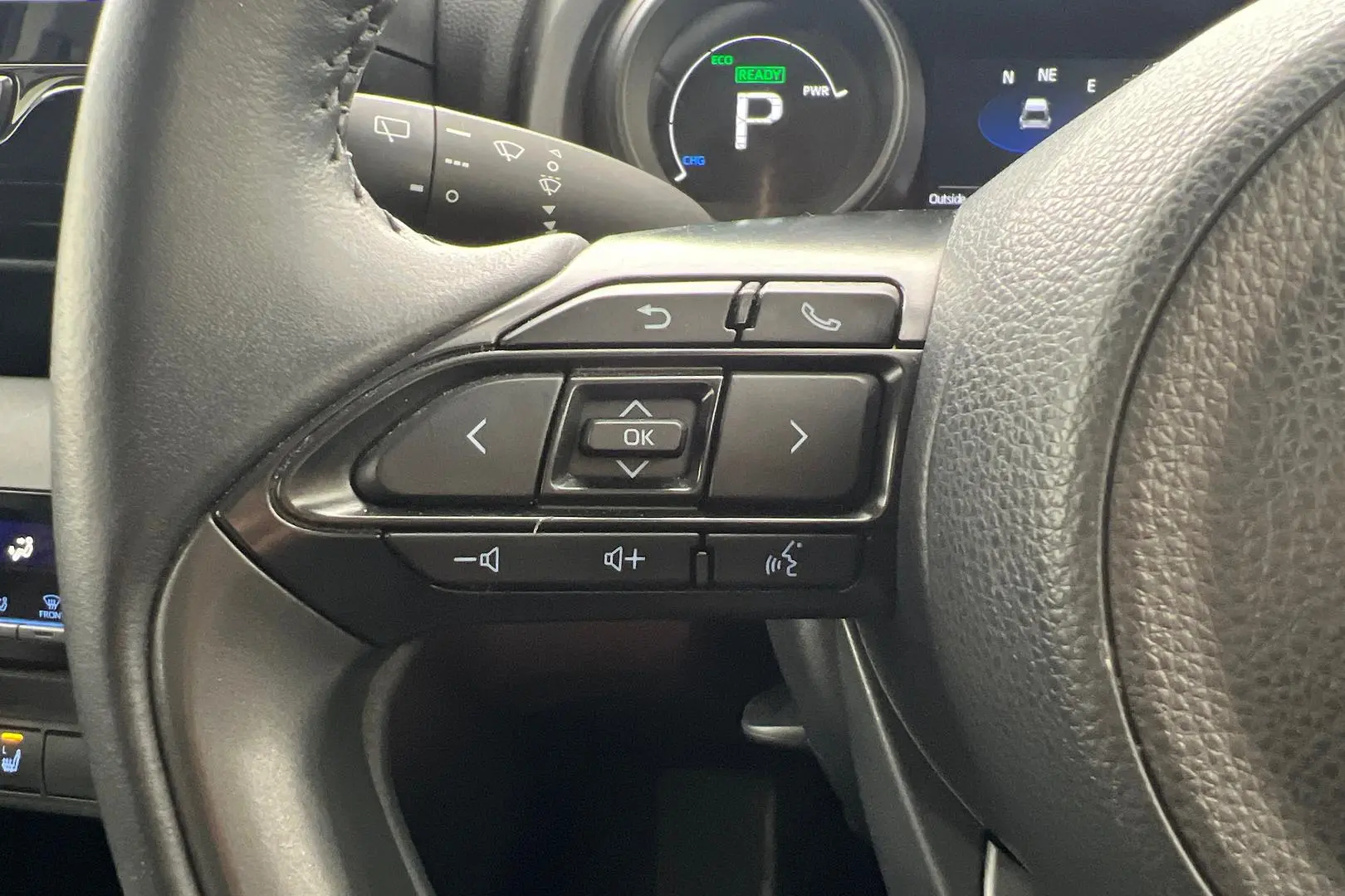 2022 Toyota Yaris Cross Gallery Image 16