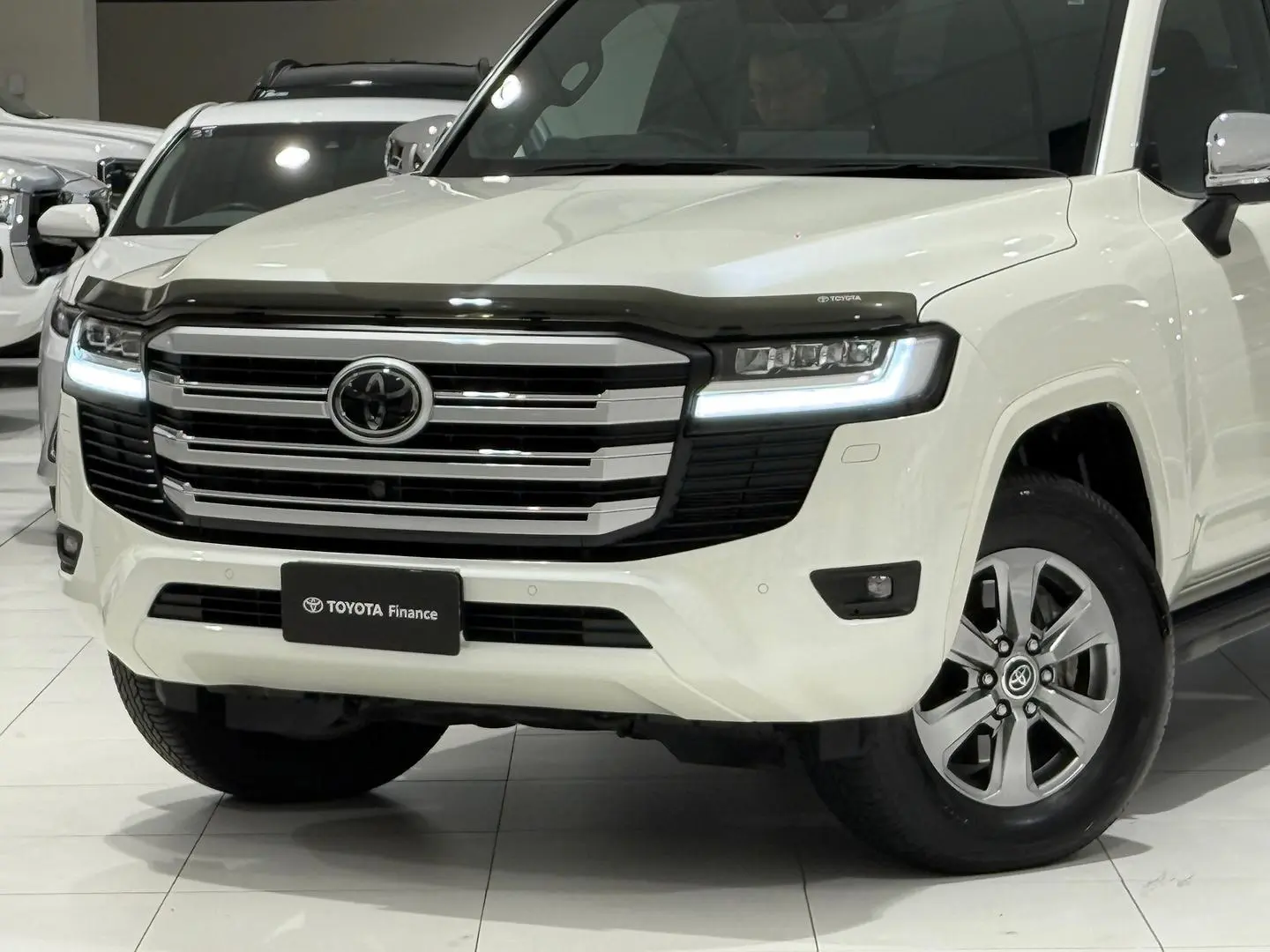 2024 Toyota Landcruiser Gallery Image 7