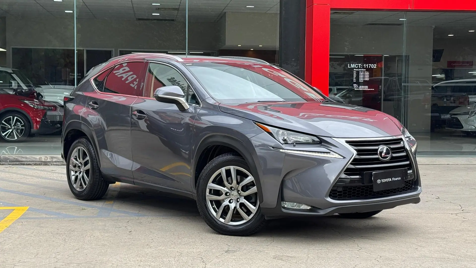 2016 Lexus Nx Gallery Image 1