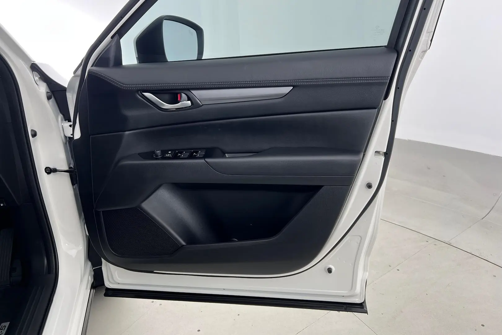 2024 Mazda CX-5 Gallery Image 10