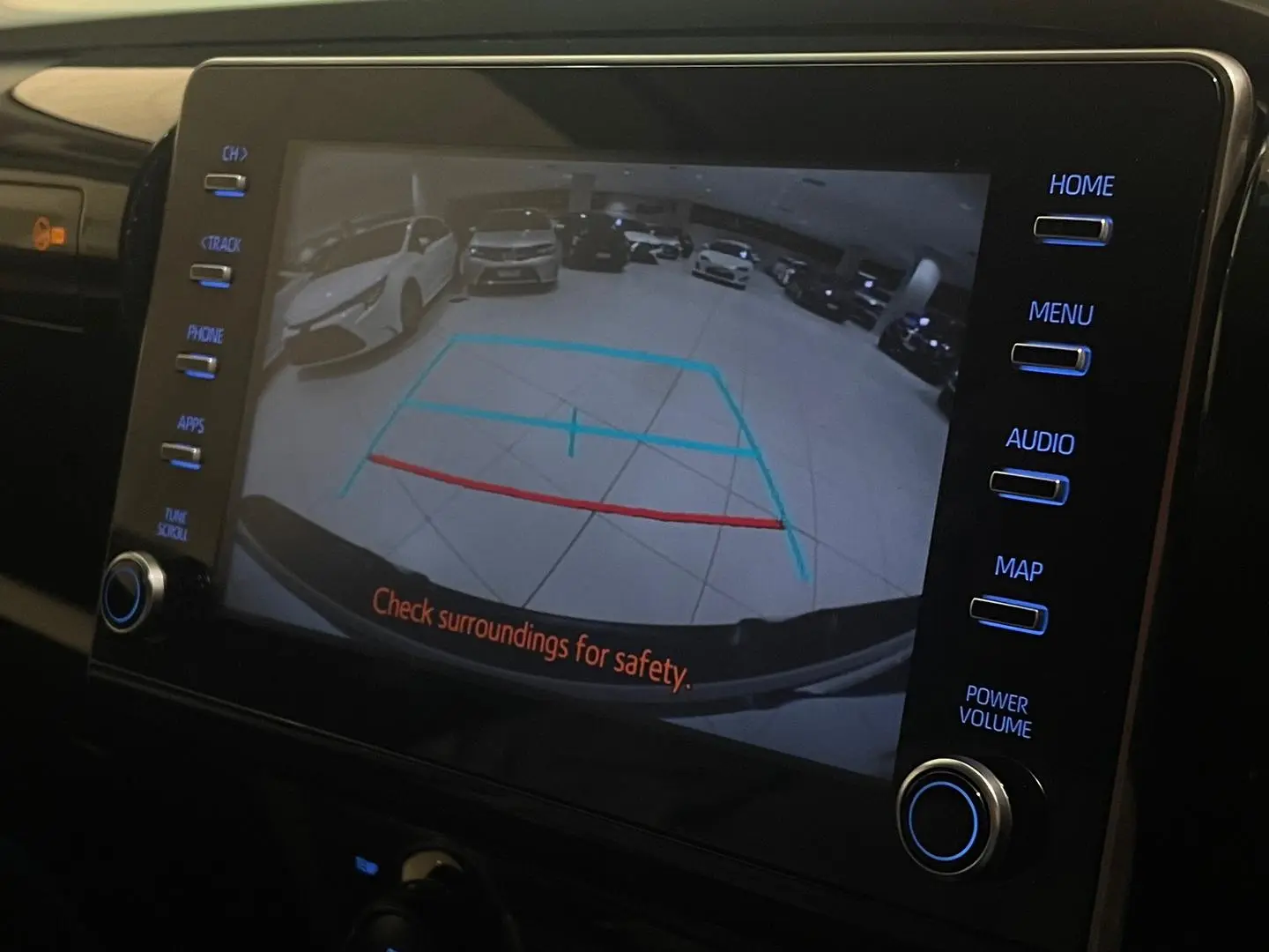 2023 Toyota Hilux Gallery Image 17