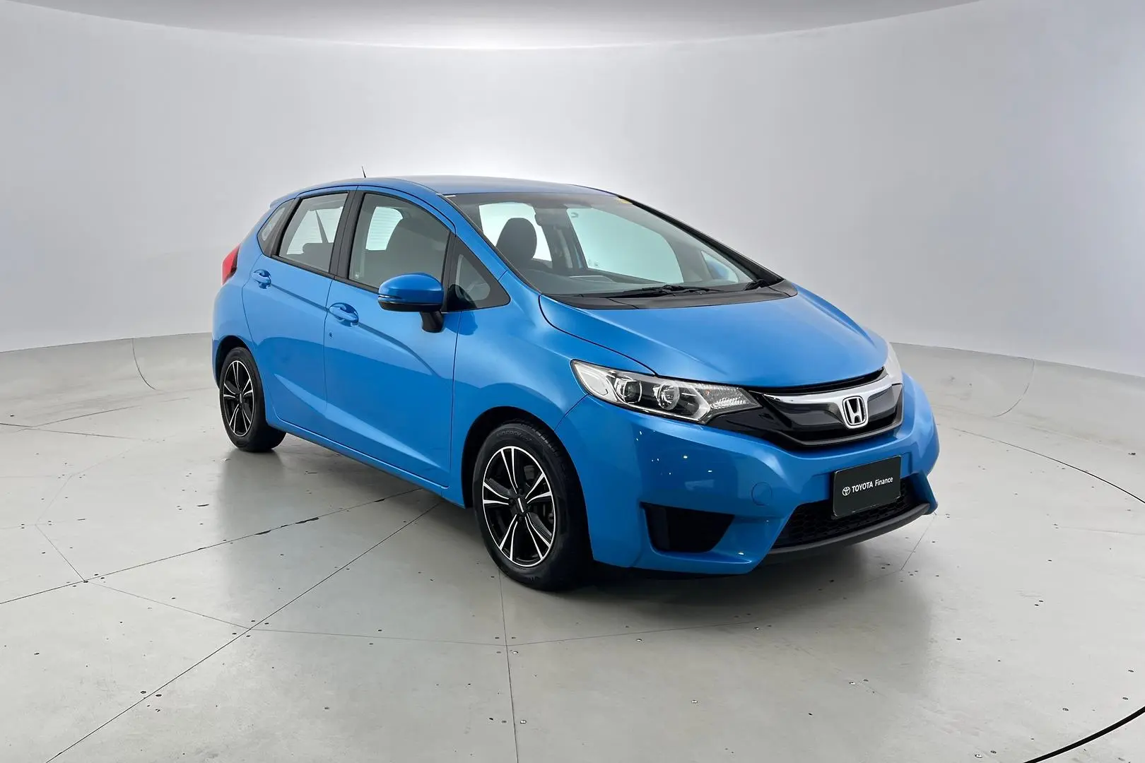 2015 Honda Jazz Gallery Image 1