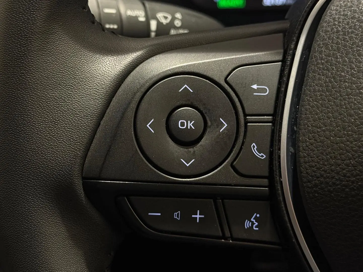 2024 Toyota RAV4 Gallery Image 22