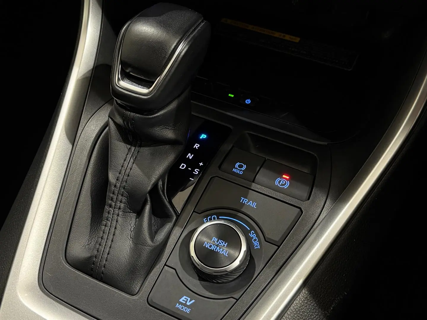 2021 Toyota RAV4 Gallery Image 20