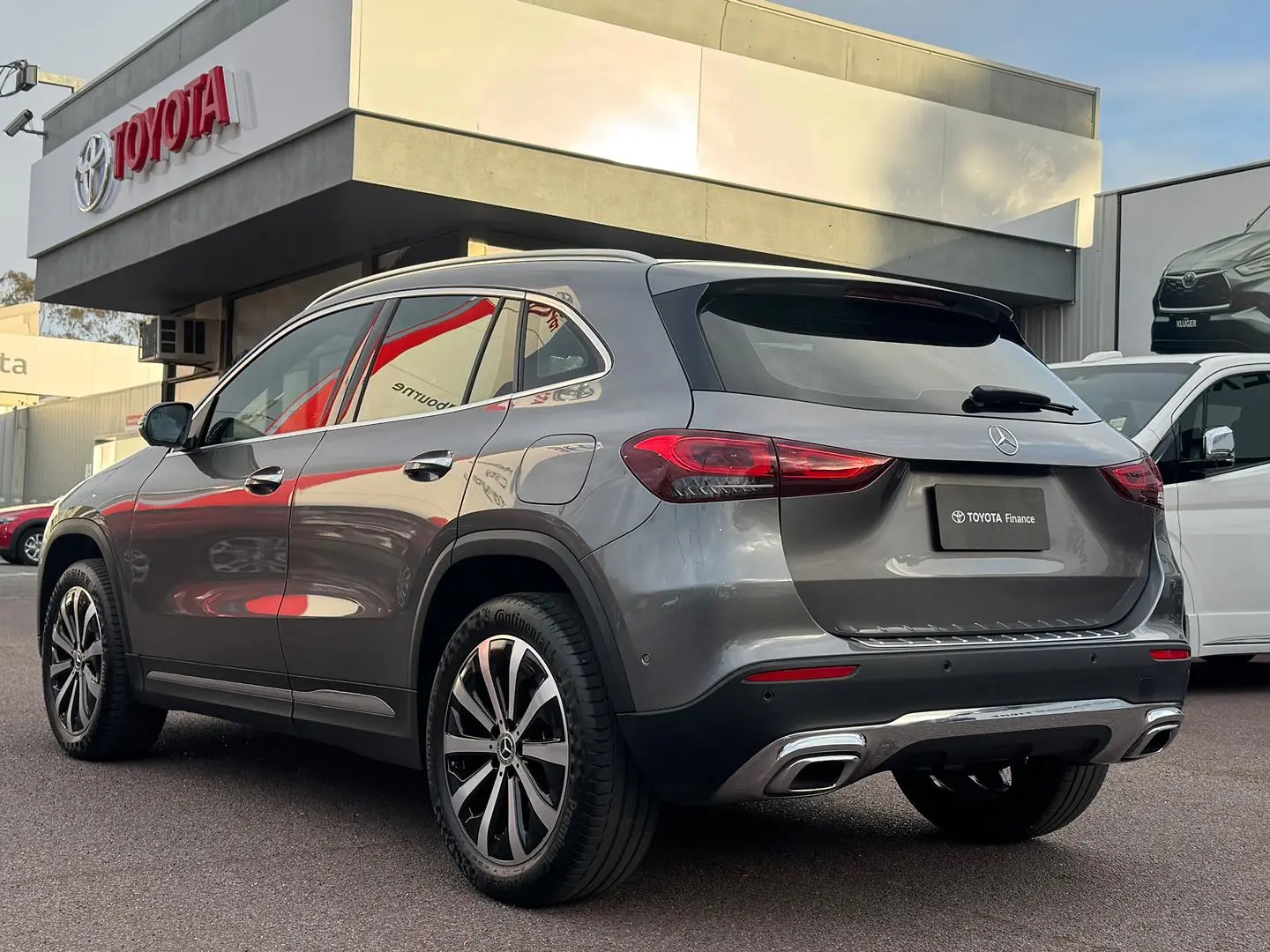 2021 Mercedes-Benz GLA-Class Gallery Image 7