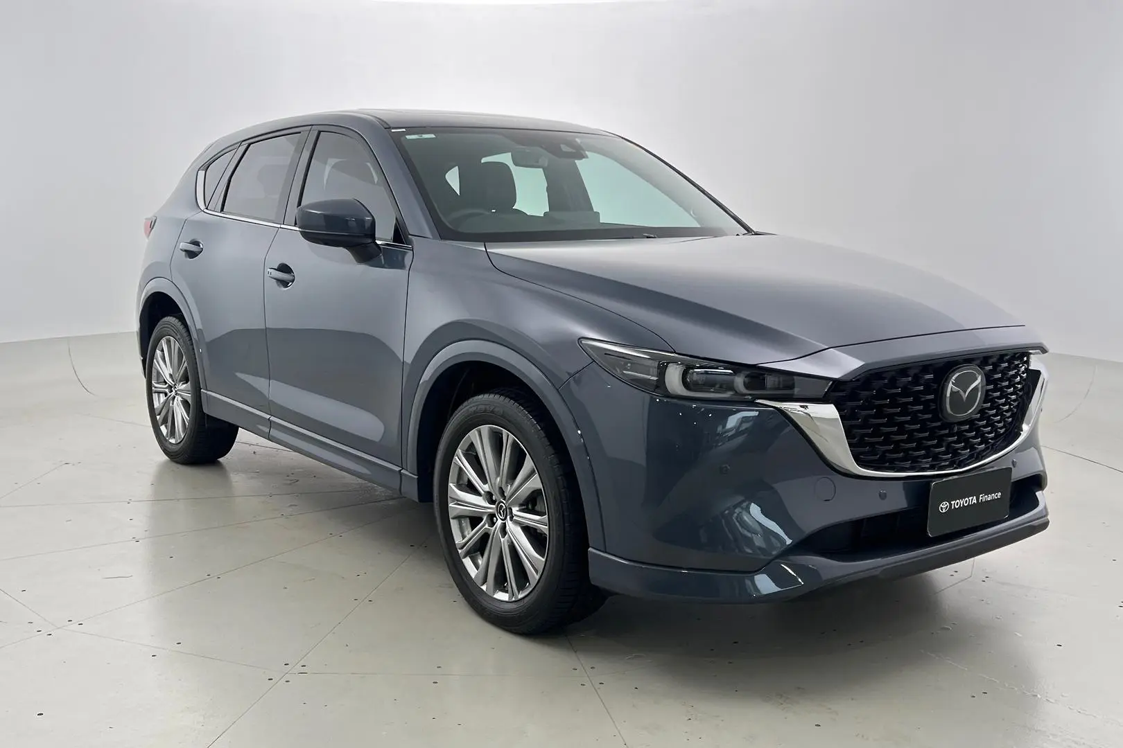 2023 Mazda CX-5 Gallery Image 1