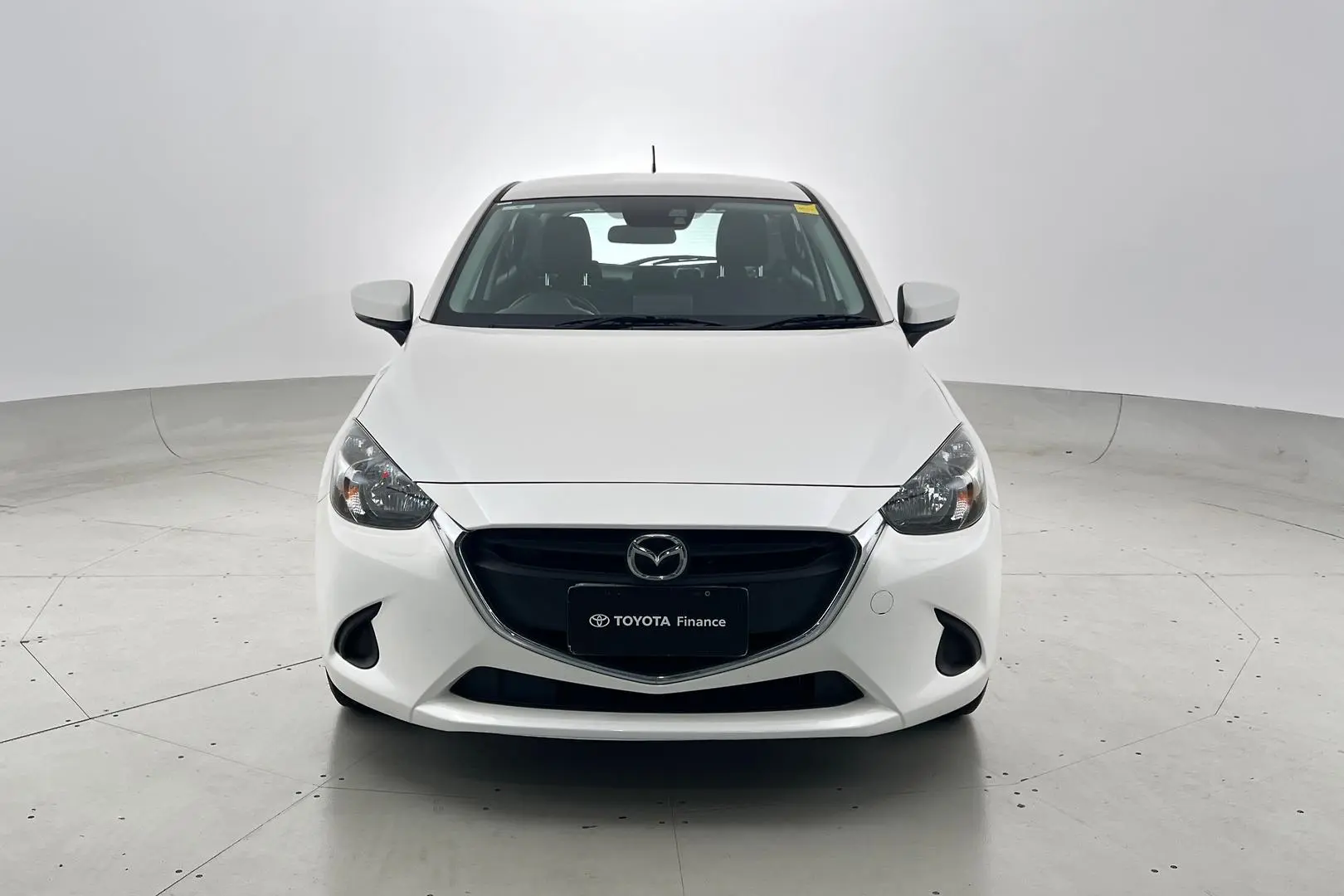 2019 Mazda 2 Gallery Image 10