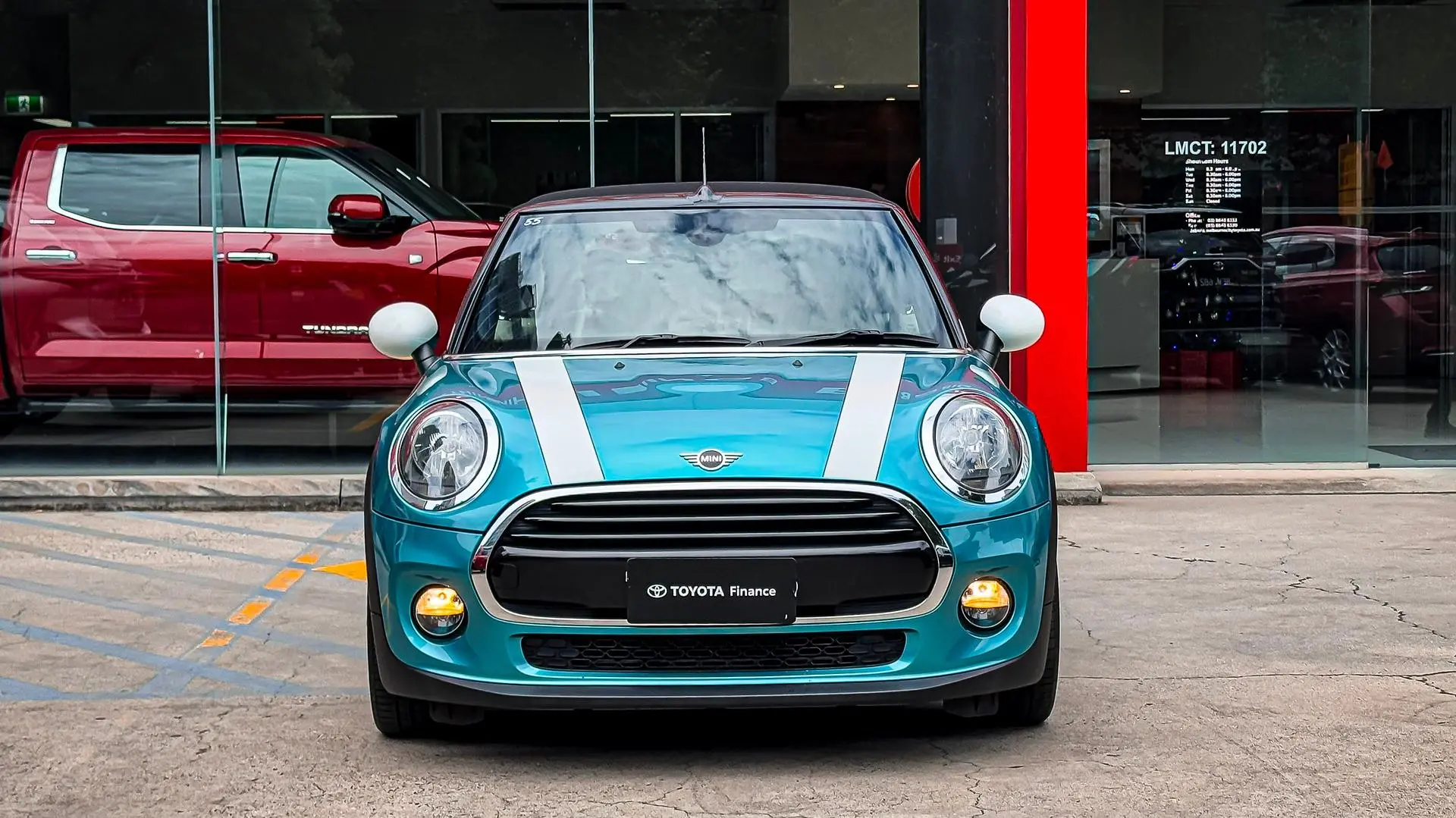 2018 Mini Convertible Gallery Image 11